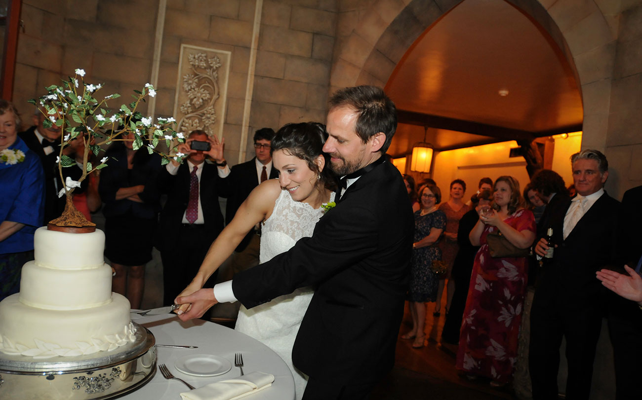 Cutting the cake in the Chapel